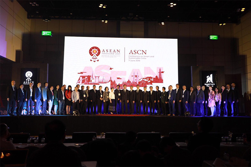 ดีอี จับมือคมนาคม และพลังงาน จัด ASEAN Smart Cities Network (ASCN) Roundtable Meeting ดึง 26 เมืองชั้นนำใน 10 ประเทศ มุ่งพัฒนาเมืองอัจฉริยะอย่างยั่งยืน