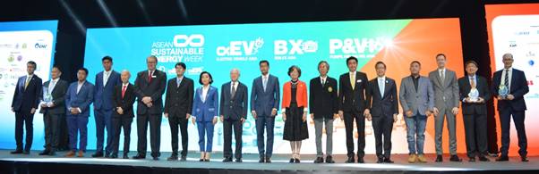 เปิดฉากงาน “ASEW & EVA 2022” มหกรรมอุตฯ พลังงานสิ่งแวดล้อมครอบคลุมที่สุดในอาเซียน 